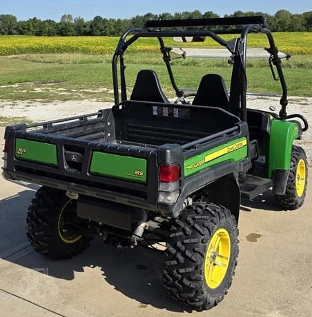 2012 John Deere Gator XUV 825i 4WD Utility Cart for Sale image 2