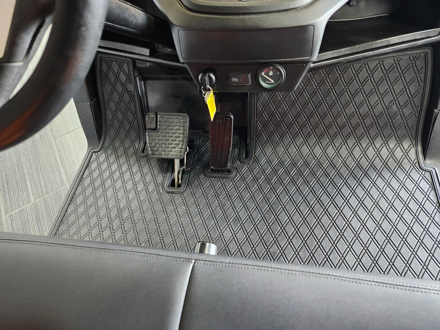 2021 Yamaha Drive 2 QuieTech EFI Golf Cart for Sale image 2
