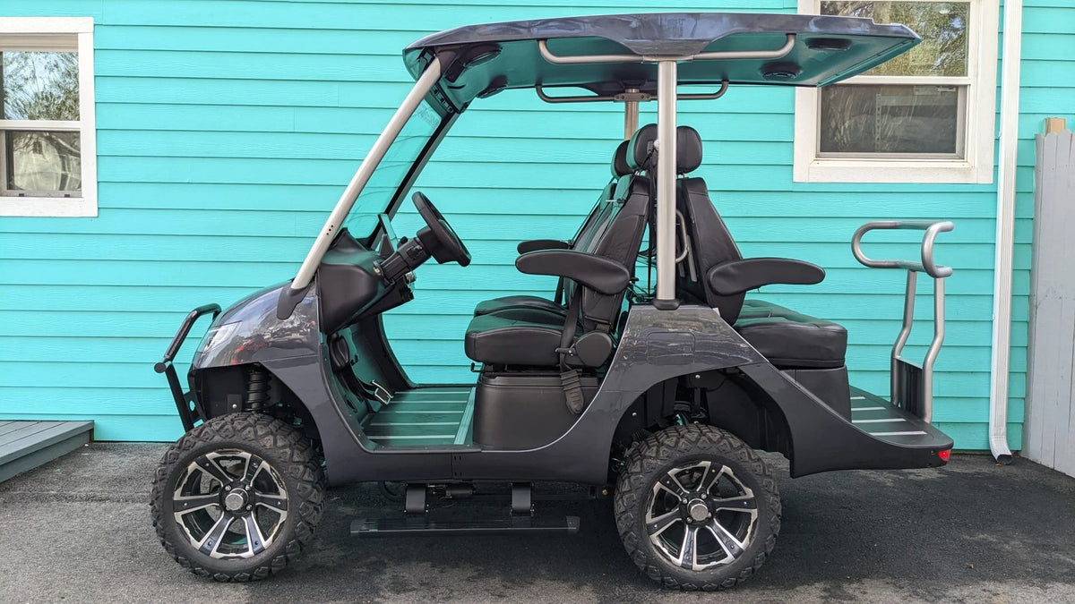 2023 Evolution D3 Lithium-Ion Lifted Golf Cart for Sale image 1
