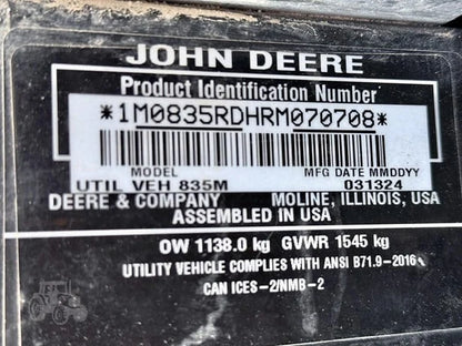 2024 John Deere Gator XUV 835R Signature Edition 4WD Utility Cart for Sale image 9