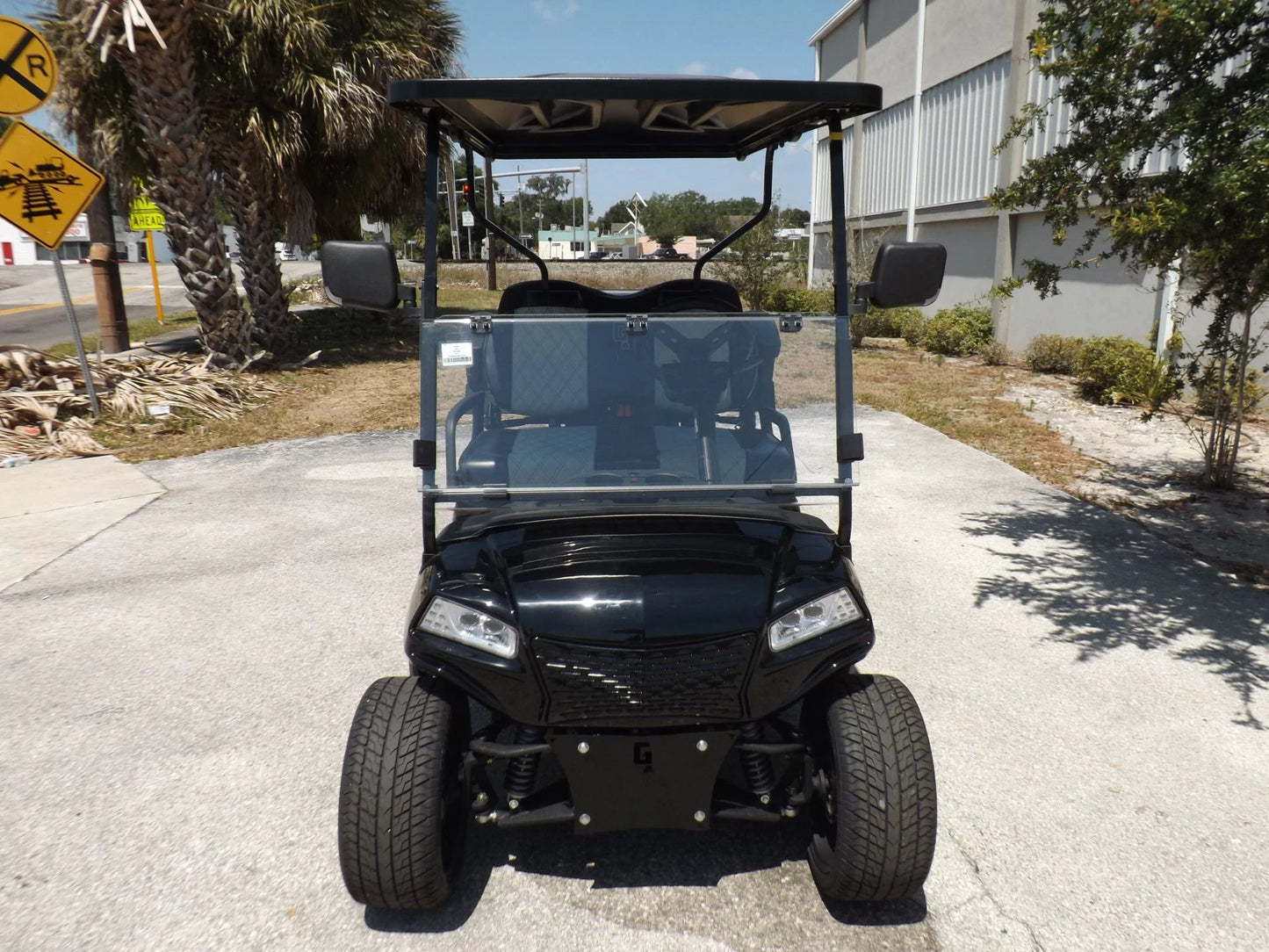 2024 HONOR LSV 2+2 G1 Lifted Lithium Golf Cart for Sale image 1