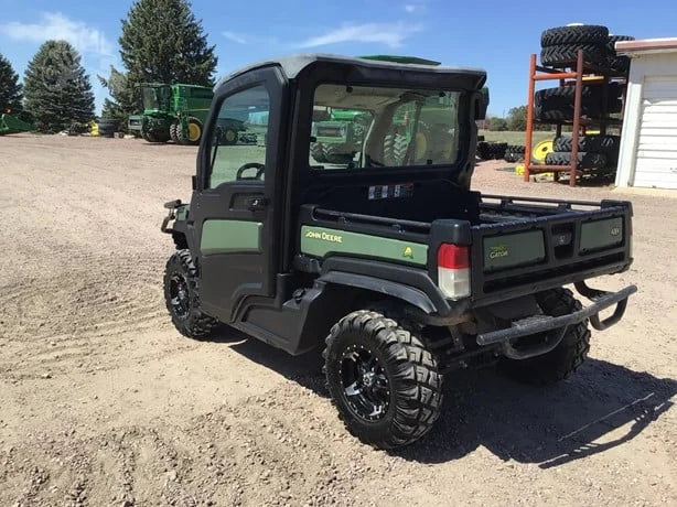 2019 John Deere Gator XUV 835R For Sale image 2