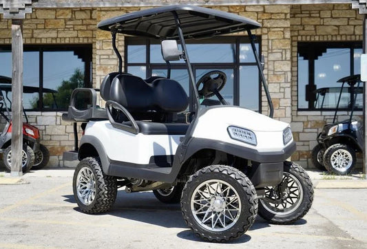 2019 CLUB CAR Tempo Lifted Gas EFI for Sale image 0