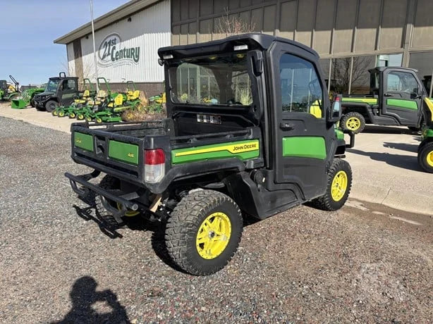 2023 John Deere Gator XUV 835M 4WD Utility Cart for Sale image 2