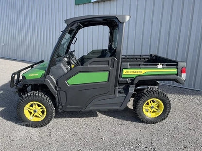 2024 John Deere Gator 4WD XUV 835M Utility Cart for Sale image 2
