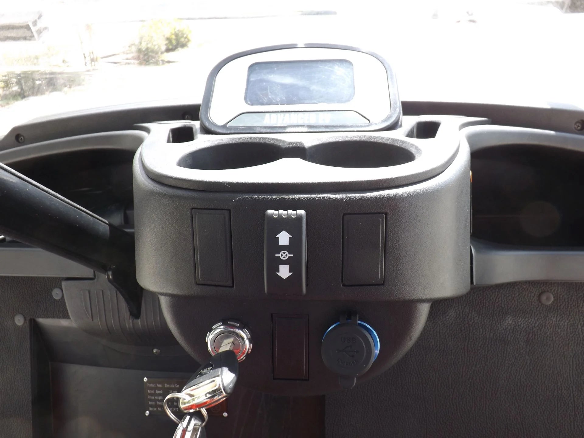 Merlot 2022 Advanced EV AEV 2 Golf Cart for Sale image 8