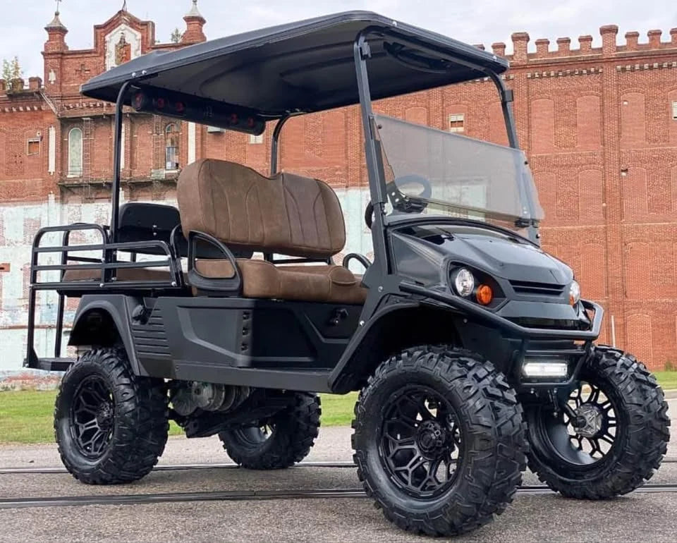 2022 Cushman 1200 Gas Golf Cart for Sale image 1
