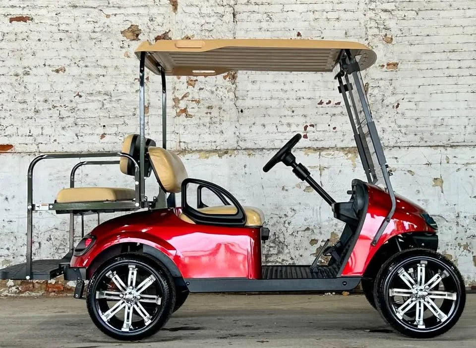 2018 E-Z-GO TXT Elite LITHIUM Golf Cart for Sale image 2