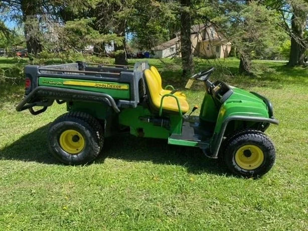 2012 John Deere Gator TX 2WD Utility Cart For Sale image 4