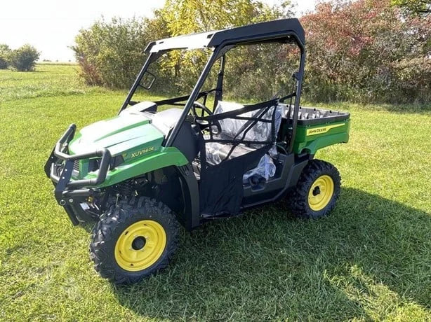 2025 John Deere Gator XUV 560E 4x4 Gas Utility Cart For Sale image 1
