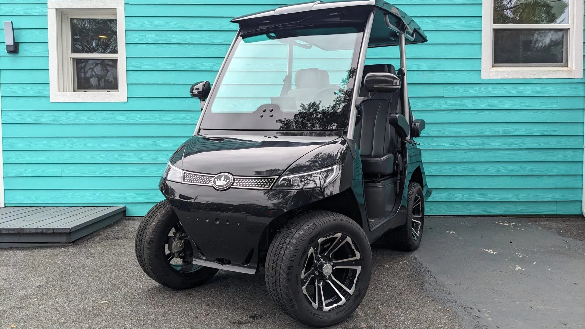 2022 Evolution D3 Lithium-Ion Black Golf Cart for Sale image 0