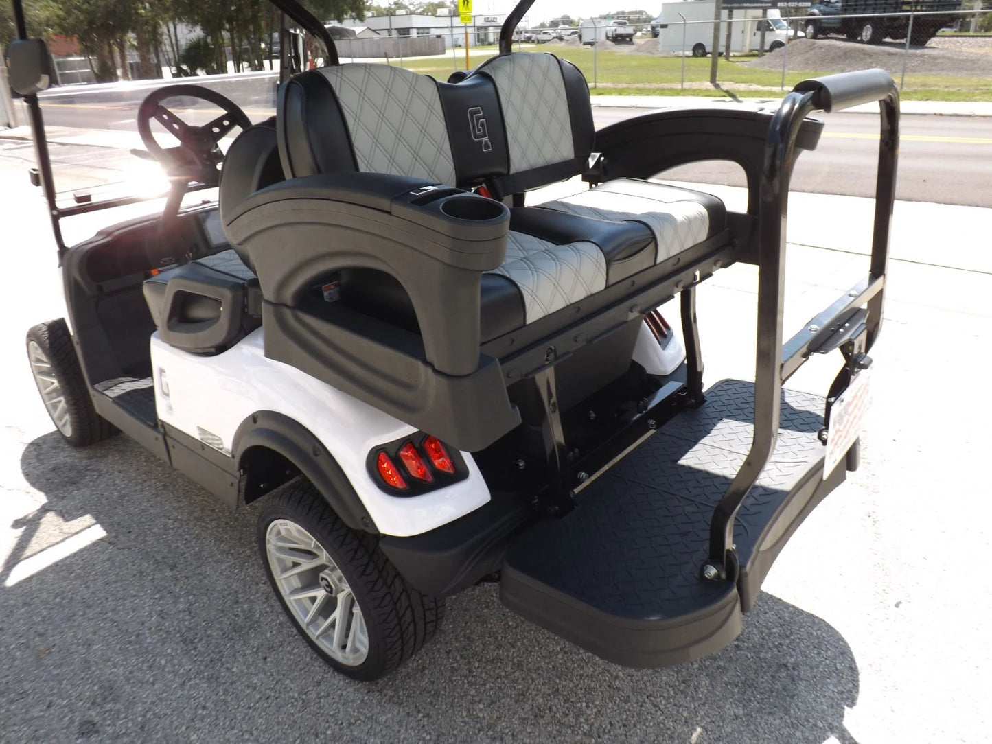 White 2023 HONOR LSV 2+2 G1 Lifted Lithium Golf Cart for Sale image 14
