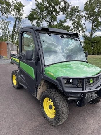 2023 John Deere Gator XUV 835M HVAC For Sale image 1