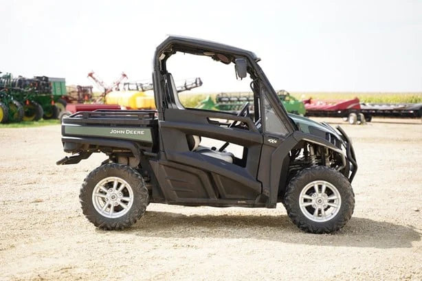 2012 John Deere Gator RSX 850i Trail 4WD Utility Cart for Sale image 3
