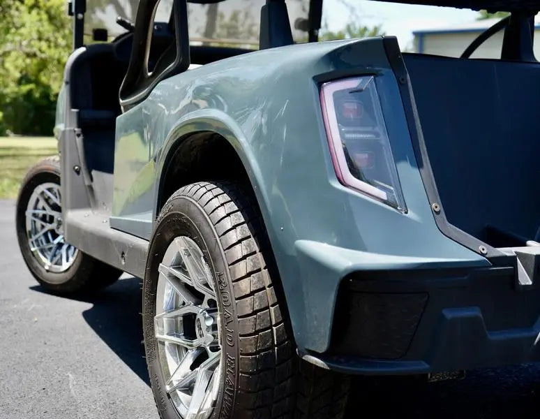 2017 E-Z-GO RXV ELiTE Golf Cart For Sale image 5