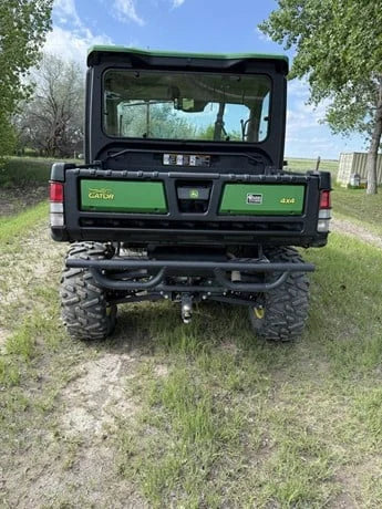 2022 John Deere Gator XUV 835R 4WD Utility Cart for Sale image 8