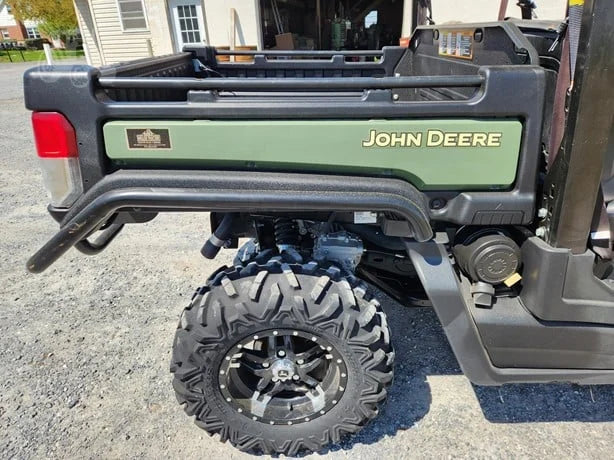 2018 John Deere Gator XUV 835M 4WD Utility Cart for Sale image 3