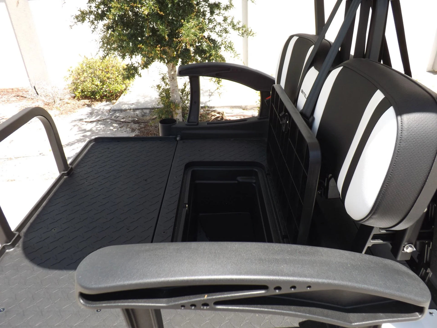 White 2022 Bintelli BEYOND 4P Lifted Golf Cart for Sale image 14