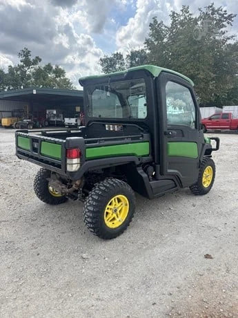 2018 John Deere Gator XUV 835R 4WD Utility Cart for Sale image 3