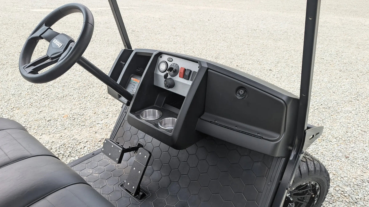 2024 E-Z-GO Liberty ELiTE for Sale image 2