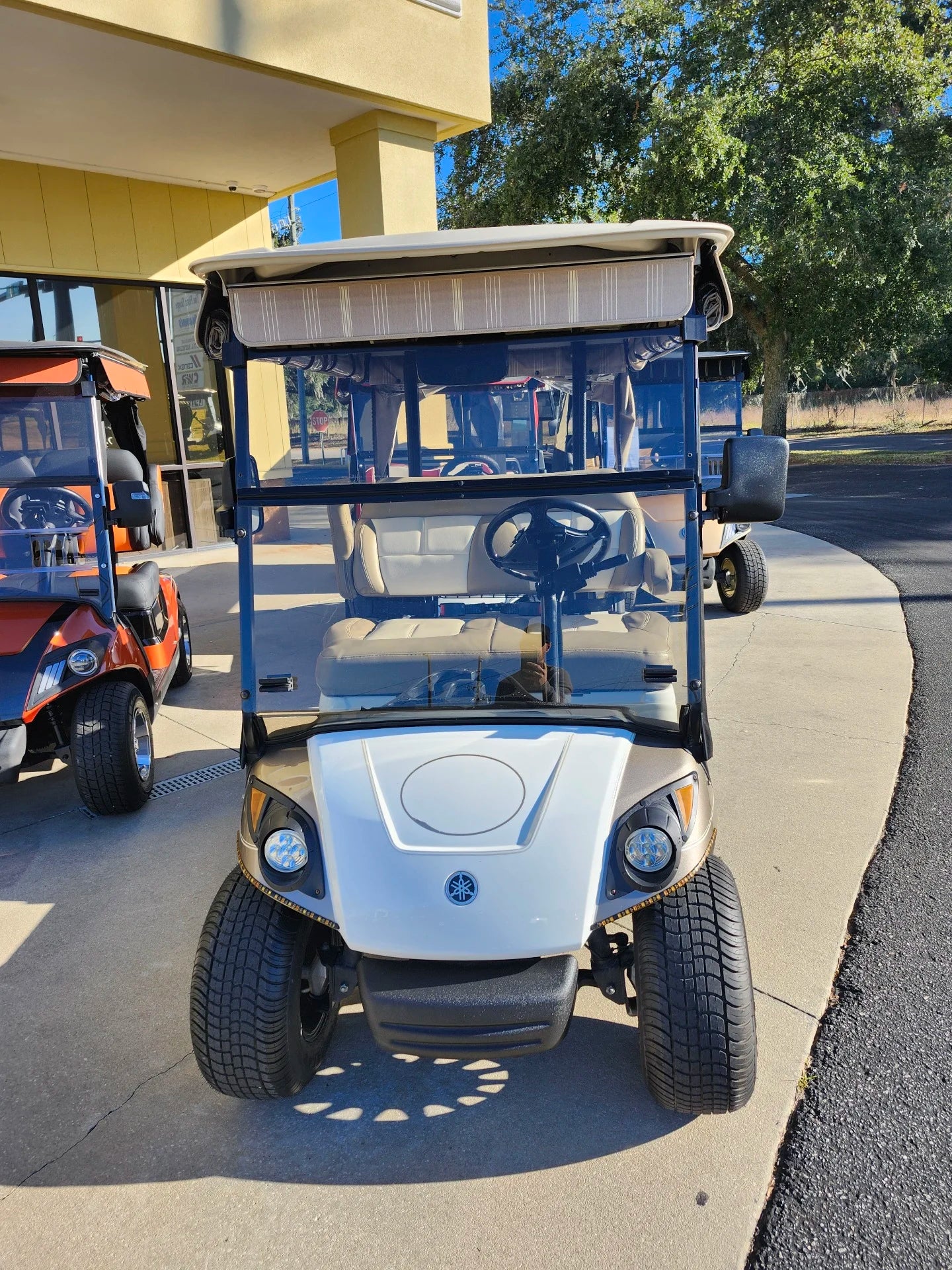 2016 Yamaha Drive PTV Gas Golf Cart for Sale image 1
