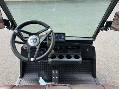 2023 Tomberlin E4 SS Saloon Golf Cart for Sale image 10