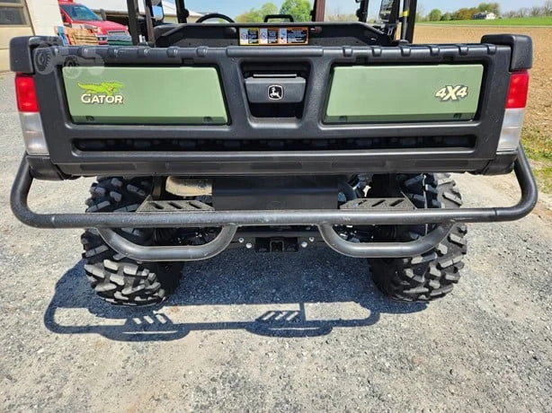 2018 John Deere Gator XUV 835M 4WD Utility Cart with 54 HP for Sale image 6