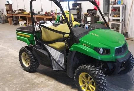 2016 John Deere Gator XUV 590i 4x4 Gas Utility Cart For Sale image 4