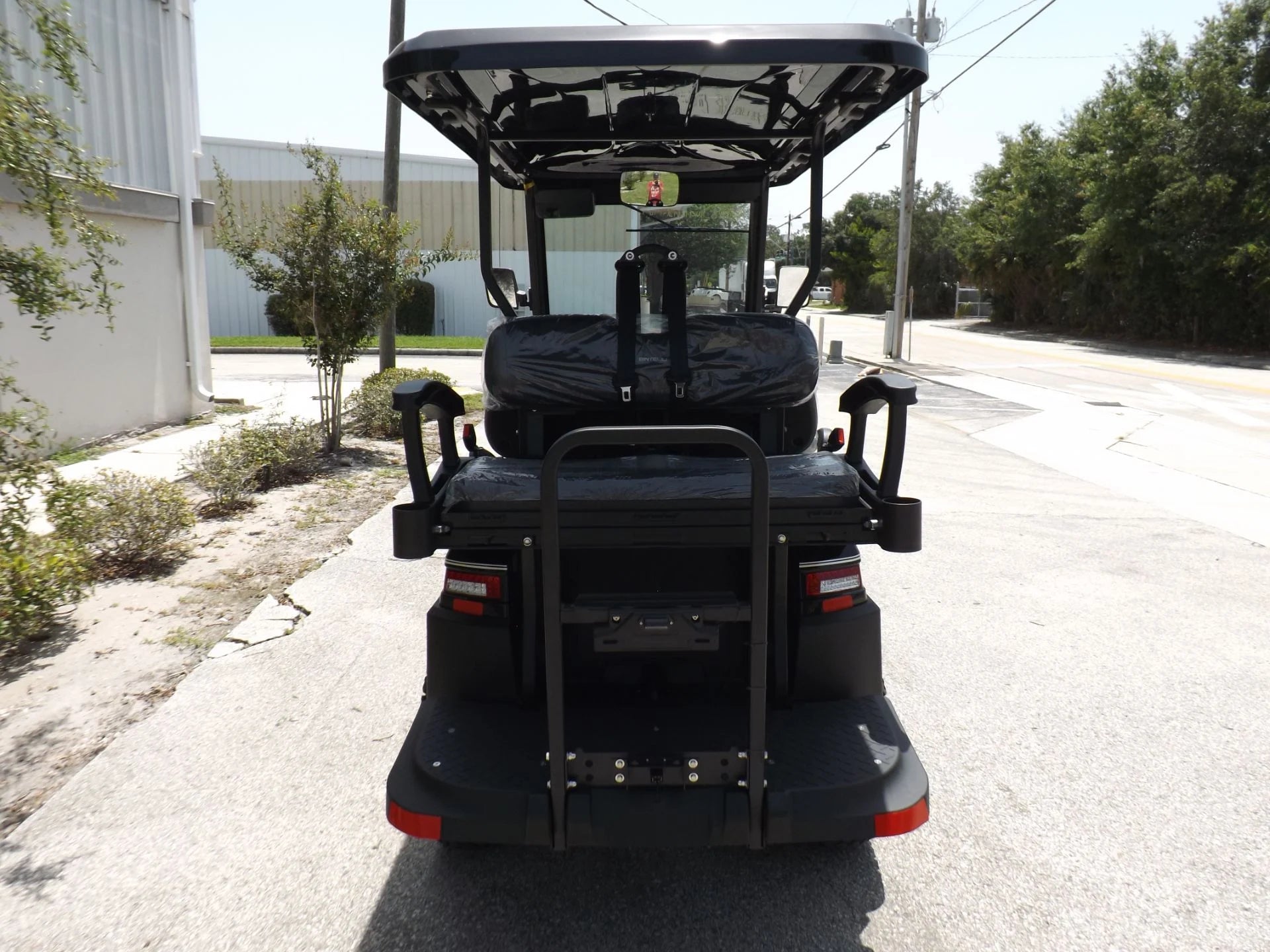 2022 Bintelli BEYOND 4P Lifted Golf Cart for Sale image 3