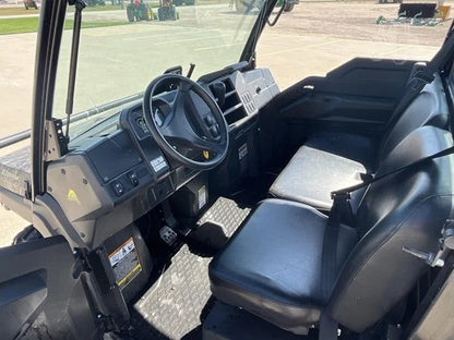 2024 John Deere Gator XUV 835M (Camo) 4WD Utility Cart for Sale image 2