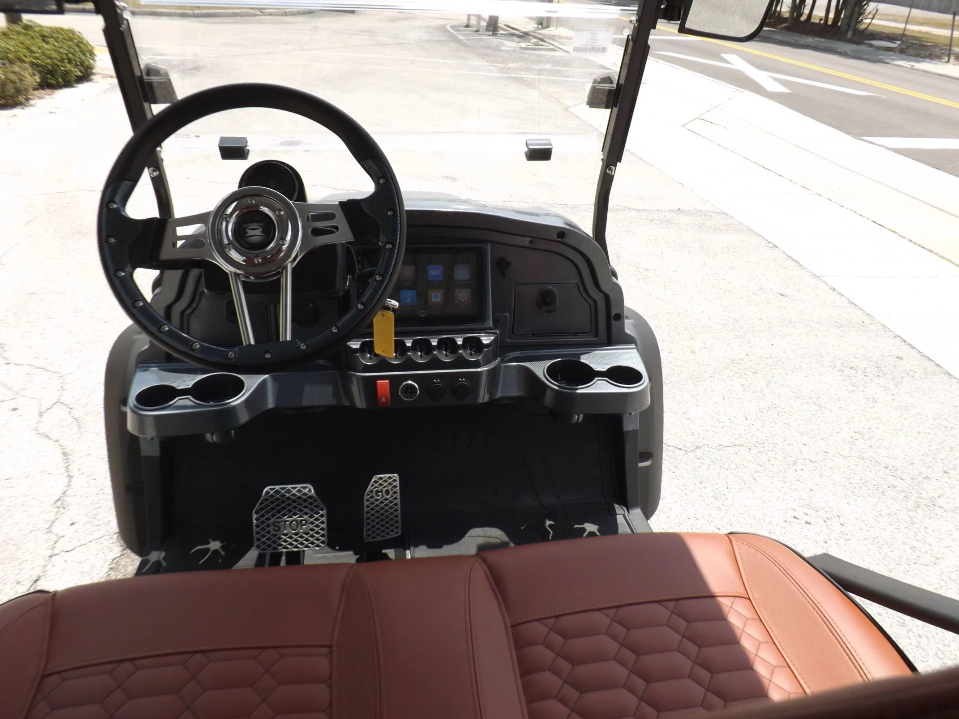 2024 GORILLA G4L LI 4 Pass Lifted Lithium Golf Cart for Sale image 5