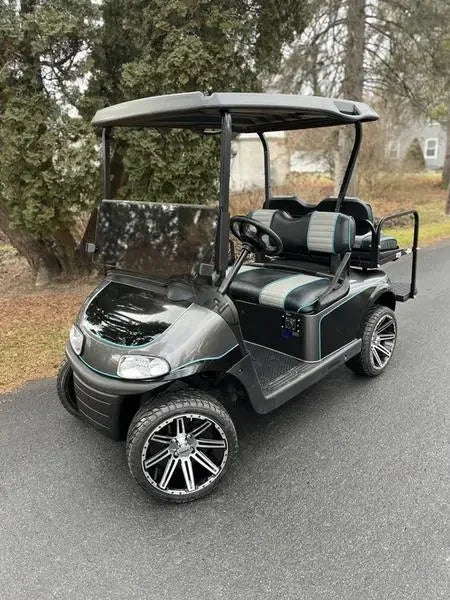 2018 E-Z-GO TXT Lithium Golf Cart For Sale image 0