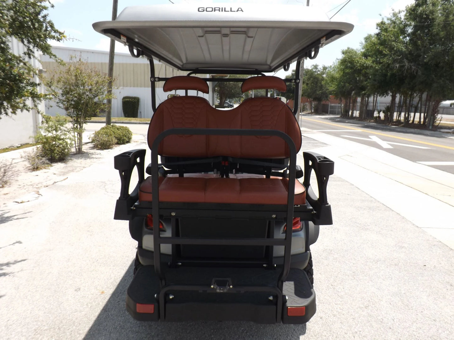 2024 GORILLA G4L LI 4 Pass Lifted Lithium Golf Cart for Sale image 3