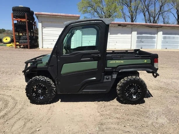 2019 John Deere Gator XUV 835R For Sale image 3