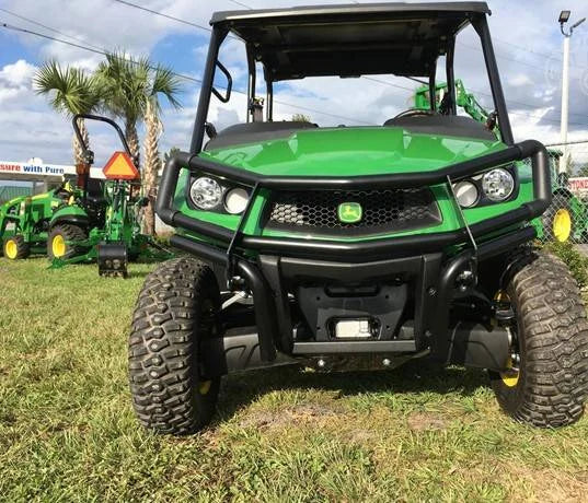 2025 John Deere Gator XUV 560E 4x4 Gas Utility Cart For Sale image 1