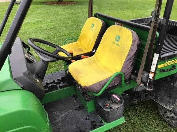 2006 John Deere Gator HPX 4x4 Gas For Sale image 4
