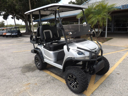 2024 Star EV SIRIUS 2+2 Lifted Lithium Golf Cart for Sale image 0