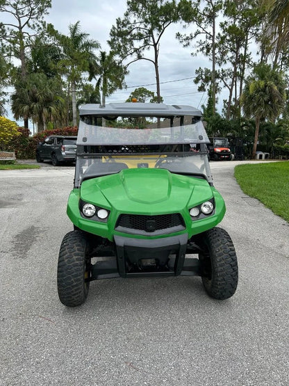 2020 John Deere Gator XUV560E Utility Cart for Sale image 7