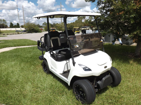 White 2023 Star EV SIRIUS 2+2 Golf Cart for Sale image 0