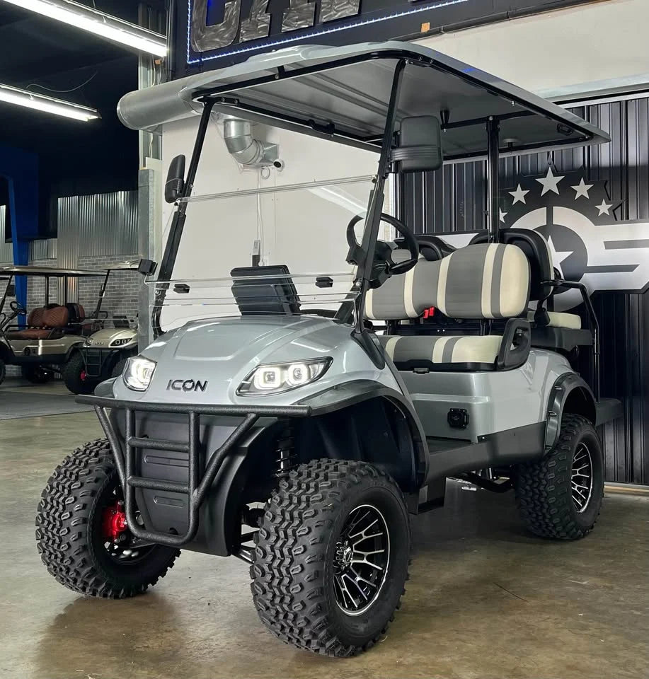 Gray 2024 Icon EV I40L Golf Cart for Sale image 3