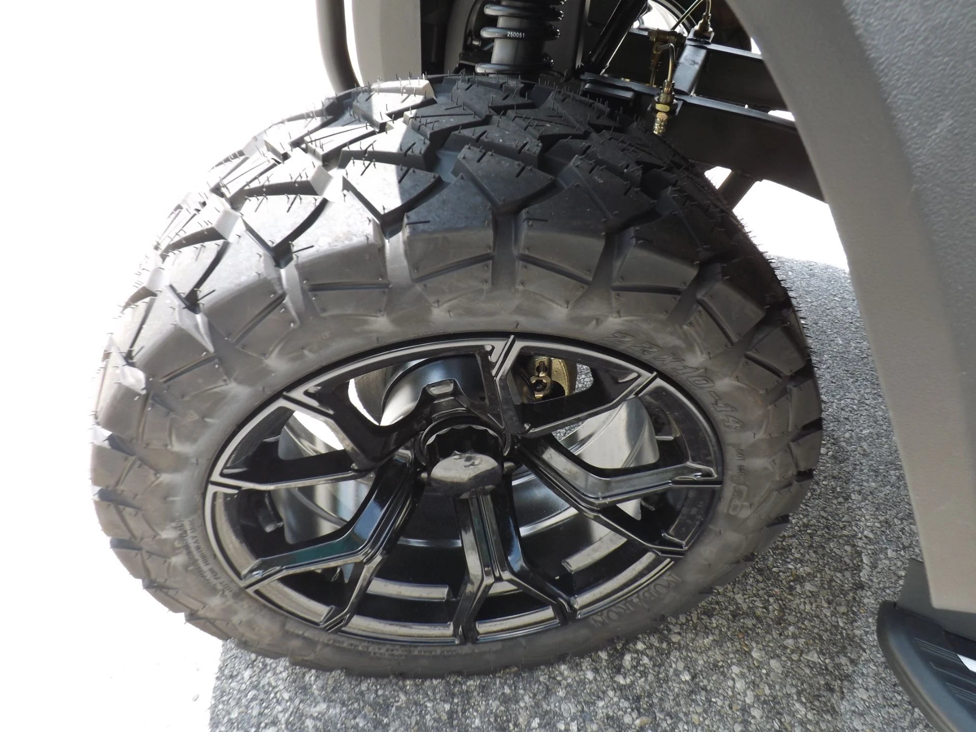 2024 GORILLA G4L LI 4 Pass Lifted Lithium Golf Cart for Sale image 19