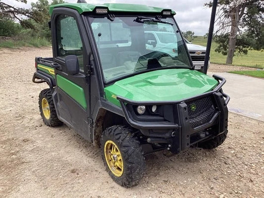 2024 John Deere Gator XUV 835R Signature Edition 4WD Utility Cart for Sale image 0