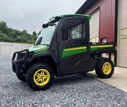 2018 John Deere Gator XUV 835R 4WD Utility Cart for Sale image 1