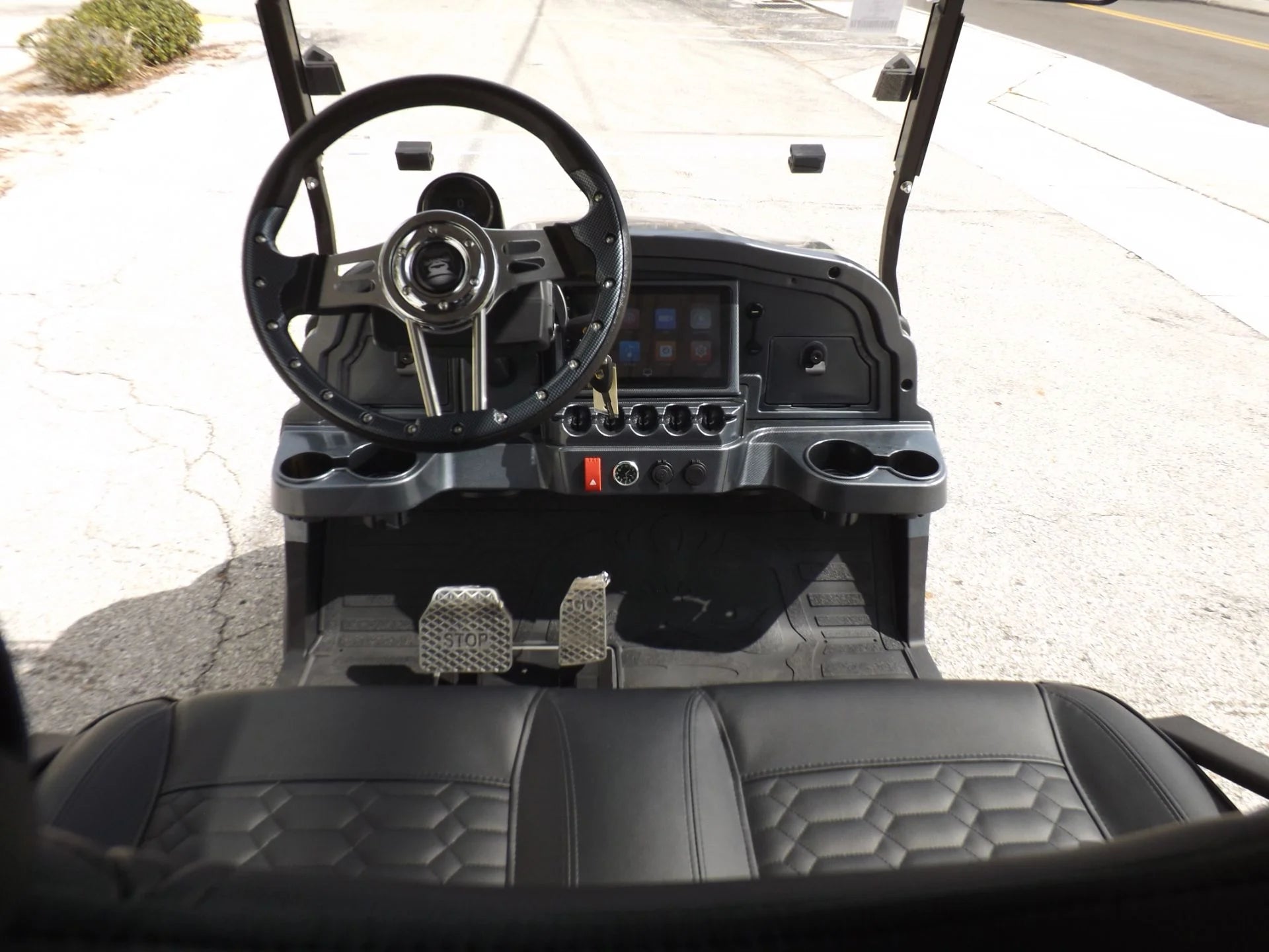 2024 GORILLA G4 LI 4 Pass Lithium Golf Cart for Sale image 5