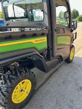 2025 John Deere Gator 4WD Utility Cart for Sale image 5