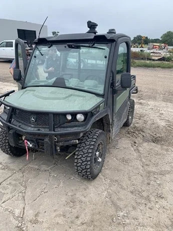 2023 John Deere Gator XUV 835R For Sale image 2