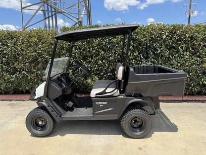 2025 Cushman® Hauler® 800X Gas Golf Cart for Sale image 4