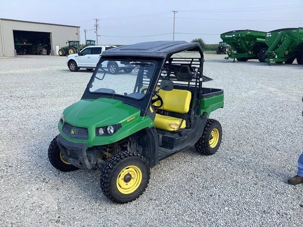 2012 John Deere Gator XUV 550 4x4 Gas Utility Cart For Sale image 3