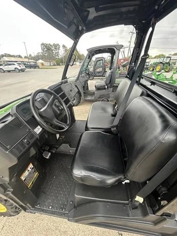 2023 John Deere Gator XUV 835M 4WD Diesel Utility Cart for Sale image 10