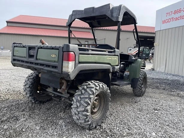 2019 John Deere Gator XUV 825M 4WD Utility Cart for Sale image 2